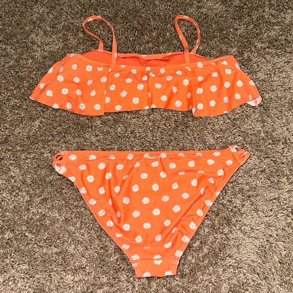 O’Neill Daisy Ruffle Bikini 🌊 - Picture 3 of 11